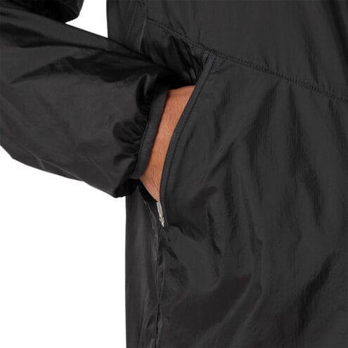 Praktisk ficka på Lågviktig Helly Hansen Rapide Insulator Wind Jacket vindjacka (herr)