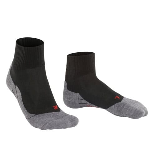 Ett par lätta och ventilerande Falke TK5 Wander Short Trekking Sock vandringsstrumpor (dam)
