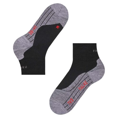 Ett par lätta och ventilerande Falke TK5 Wander Short Trekking Sock vandringsstrumpor (dam)