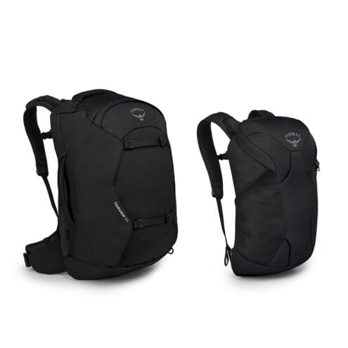 Osprey Fairview 55 vandringsryggsäck tillsammans med daypack i färgen svart