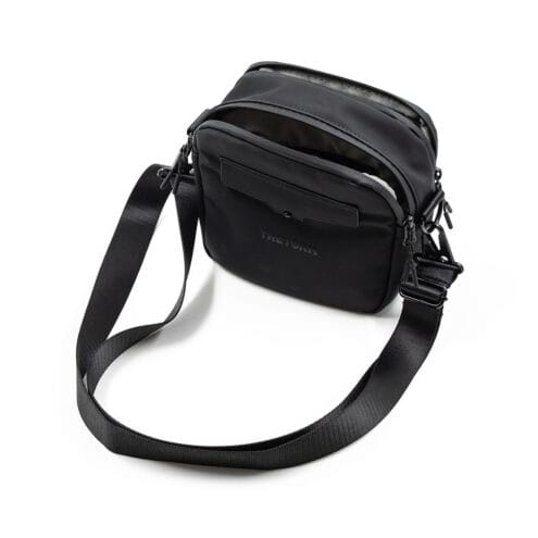 Tretorn PU Crossbody Bag väska med justbart axelband