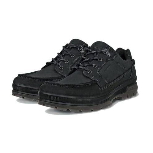 ett par Ecco Rugged Track promenadskor (herr)