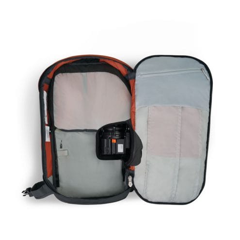 en öppen Soelden Pro E2 Airbag Pack 32 lavinryggsäck (herr)
