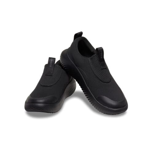 två svarta Crocs Mellow Ease sneakers (unisex)