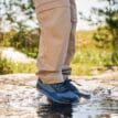 ett barn har på sig Reima Tallustelu barfotaskor sneakers (barn)