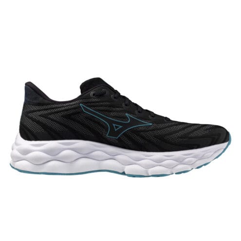 Mizuno Wave Sky 8 löparskor i färgen svart