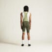 baksida av Craft Endur Bib Shorts C4 cykelshorts (herr) på en modell