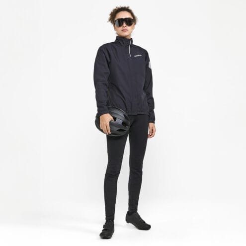 Craft Core Endur Hydro Jacket 2 träningsjacka (dam) på en modell