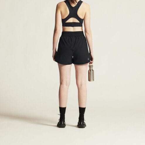 baksida på Craft Core Essence Shorts träningsshorts (dam)