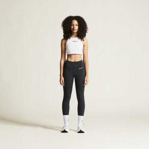 Craft Core Essence Tights 2 träningstights (dam) på en modell