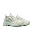 ett par Merrell Moab Speed 2 sneakers (dam) snett framifrån