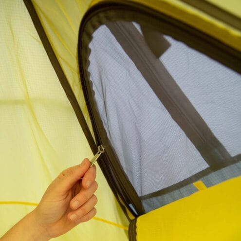 fönster på ett Bergans Wiglo LT v.2 kupoltält för 6 personer