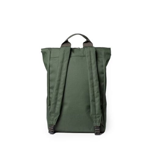 ryggpanel/baksida av en Sandqvist Ground Rolltop Backpack ryggsäck (unisex)