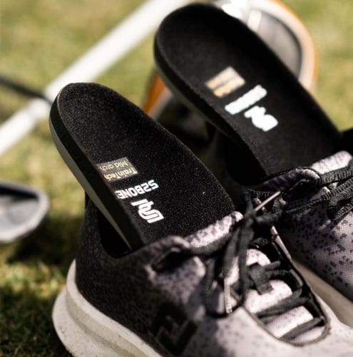 skor med 52Bones TrainTech uppbyggda sulor Mid (unisex) i sig