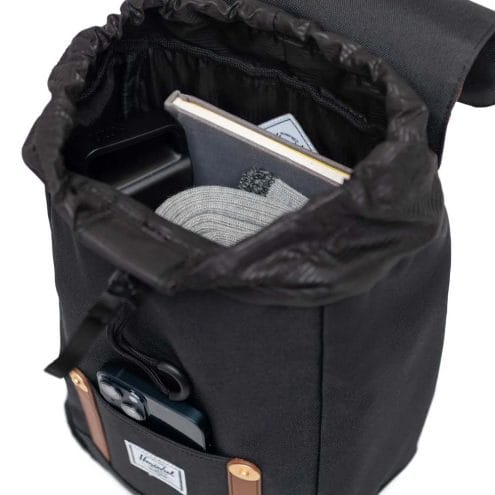 en öppen Herschel Retreat Mini ryggsäck 10 L (unisex)